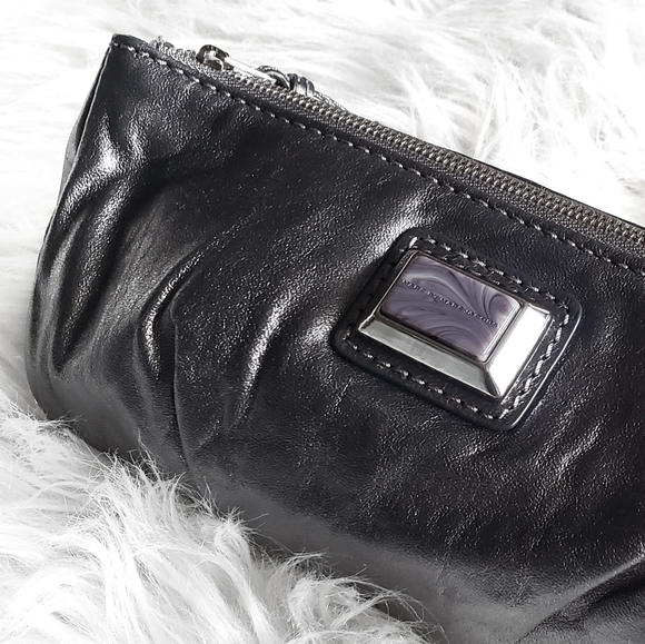 Marc Jacobs Metallic Graphite Leather Zip Clutch - Picture 3 of 6